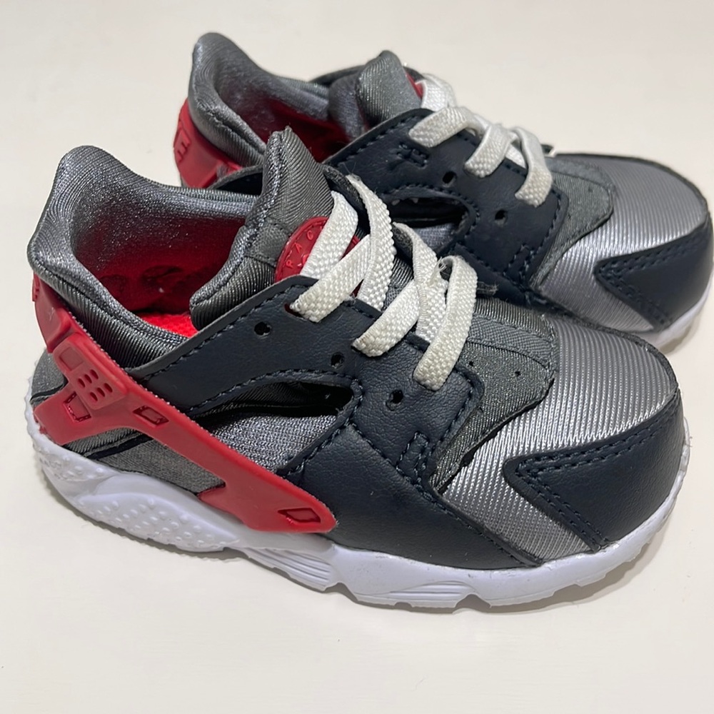 Toddler Nike Huarache Sneakers